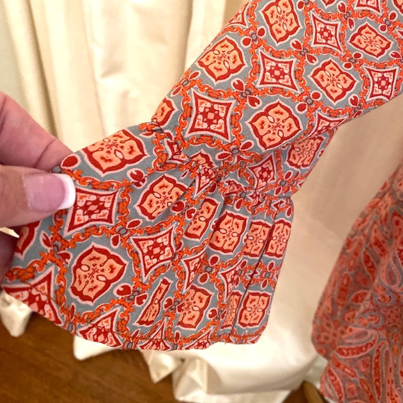 Sanctuary Orange and Turquoise Dress M with bell sleeves - Picture 2 of 7
